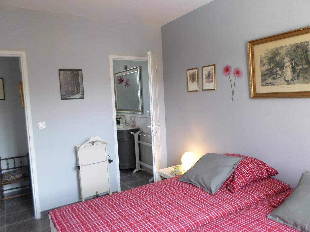 Bed and Breakfast Les Broussous Sauve Pokoj fotografie